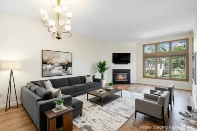 249 6th Street NE, Minneapolis, MN 55413 - Photo 2
