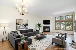 249 6th St NE, Minneapolis, MN 55413 - Photo 2