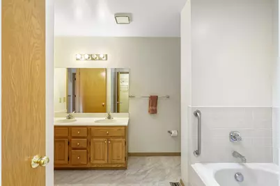 249 6th Street NE, Minneapolis, MN 55413 - Photo 18