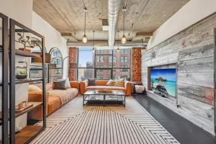 718 Washington Ave N, Minneapolis, MN 55401 - Photo 1