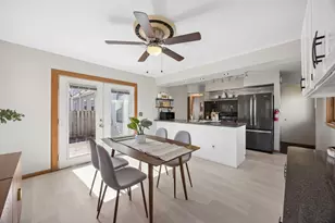 5621 22nd Ave S, Minneapolis, MN 55417 - Photo 10