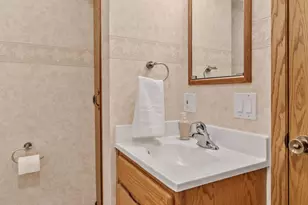 1956 3rd St E, Saint Paul, MN 55119 - Photo 32