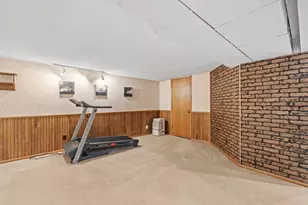 1956 3rd St E, Saint Paul, MN 55119 - Photo 28
