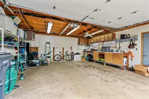 1956 3rd St E, Saint Paul, MN 55119 - Photo 36