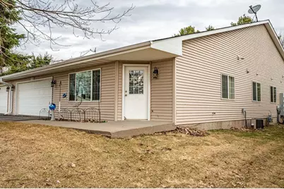 450 W Cairns Street #D, Ellsworth, WI 54011 - Photo 12