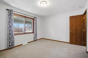 670 Lynwood Street SW, Owatonna, MN 55060 - Photo 18