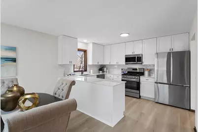 141 Australian Avenue, North Saint Paul, MN 55117 - Photo 6