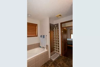 1387 Palisade Path, Woodbury, MN 55129 - Photo 16