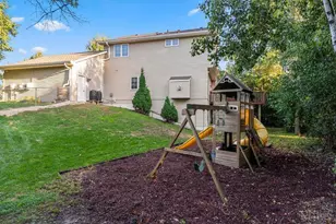 9737 Greenspruce Ct N, Brooklyn Park, MN 55443 - Photo 16