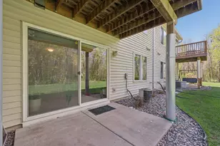 9821 Zinnia Ln N, Maple Grove, MN 55369 - Photo 22