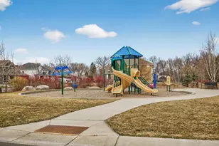 3625 Strawberry Ln, Excelsior, MN 55331 - Photo 38