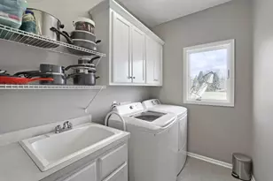 2823 Lisbon Ave N, Lake Elmo, MN 55042 - Photo 24