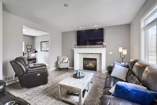 2823 Lisbon Ave N, Lake Elmo, MN 55042 - Photo 6