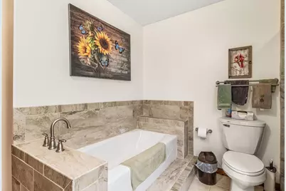 1237 Hilo Avenue N, Oakdale, MN 55128 - Photo 16