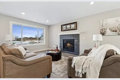 6062 Fuller Circle, Wyoming, MN 55092 - Photo 6