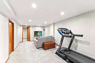 1947 Field Ave, Saint Paul, MN 55116 - Photo 20