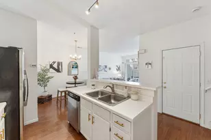 13608 Carmody Dr, Eden Prairie, MN 55344 - Photo 10