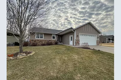 1430 Woodland Way, Lake City, MN 55041 - Photo 1