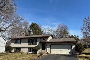 1238 Tierney Dr, New Richmond, WI 54017 - Photo 2