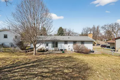 2340 4th Avenue NW, Rochester, MN 55901 - Photo 4