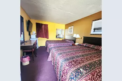 1507 W Oakland Avenue, Austin, MN 55912 - Photo 6