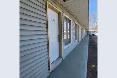 1507 W Oakland Avenue, Austin, MN 55912 - Photo 4