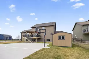 1998 Esther Ln SW, Rochester, MN 55902 - Photo 62