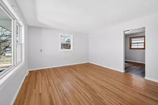 5844 Washburn Ave S, Minneapolis, MN 55410 - Photo 2