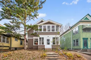 1034 14th Ave SE, Minneapolis, MN 55414 - Photo 1