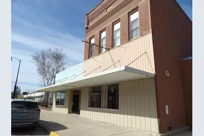 160 1/2 Broadway Street N, Alden, MN 56009 - Photo 1