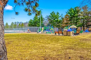 4058 Wilshire Cir, Shoreview, MN 55126 - Photo 34