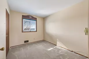 3512 McKnight Rd N, White Bear Lake, MN 55110 - Photo 14