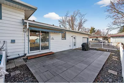 3512 McKnight Road N, White Bear Lake, MN 55110 - Photo 24