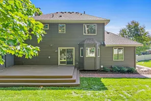 8994 Preserve Blvd, Eden Prairie, MN 55347 - Photo 40