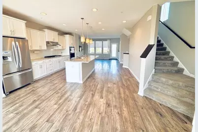 661 Satori Way, Chaska, MN 55318 - Photo 4