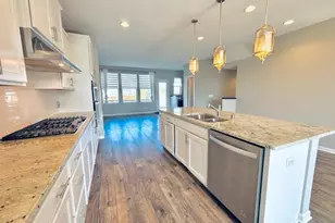 661 Satori Wy, Chaska, MN 55318 - Photo 6
