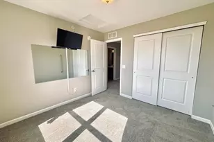 661 Satori Wy, Chaska, MN 55318 - Photo 20