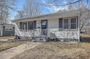 239 32nd Ave N, Saint Cloud, MN 56303 - Photo 1