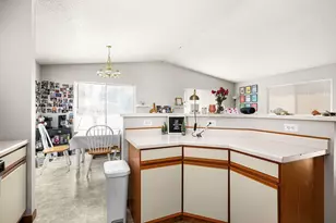 2425 Vermilion Rd, Duluth, MN 55803 - Photo 4