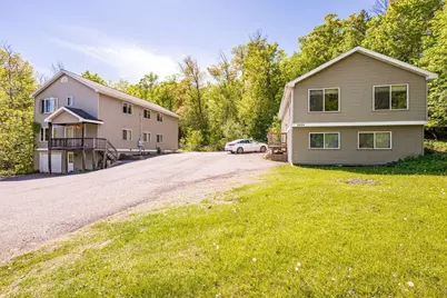 2425 Vermilion Road, Duluth, MN 55803 - Photo 2