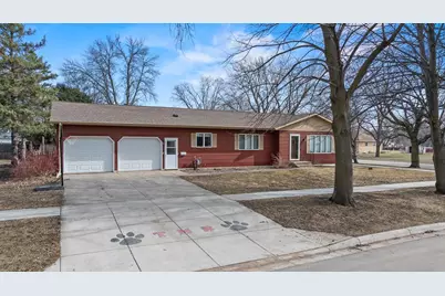 500 Rowland Street, Tracy, MN 56175 - Photo 1