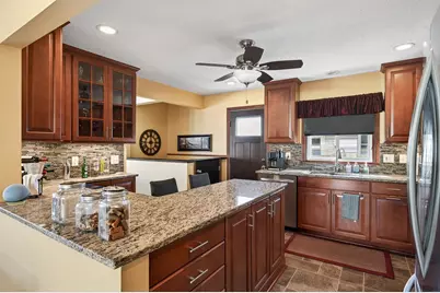 6312 Knoll Street N, Golden Valley, MN 55427 - Photo 14