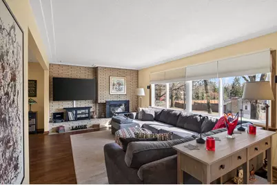 6312 Knoll Street N, Golden Valley, MN 55427 - Photo 4