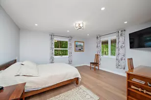 27755 Island View Rd, Shorewood, MN 55331 - Photo 14