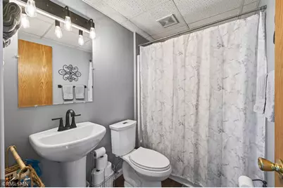 245 Dwinnell Avenue, Mahtomedi, MN 55115 - Photo 30