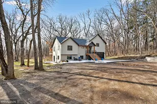 245 Dwinnell Ave, Mahtomedi, MN 55115 - Photo 4