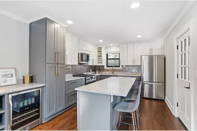117 Arthur Avenue SE, Minneapolis, MN 55414 - Photo 1