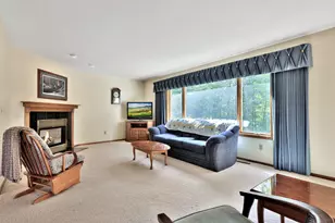 12316 288th St, Lindstrom, MN 55045 - Photo 6