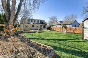 810 5th St W, Hastings, MN 55033 - Photo 28