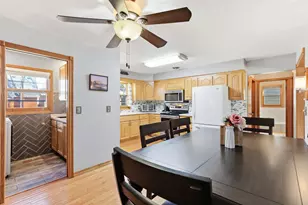 810 5th St W, Hastings, MN 55033 - Photo 10